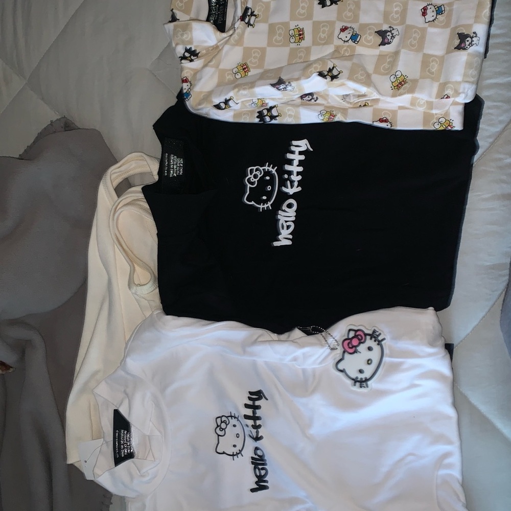 HELLO KITTY BUNDLE SET!!! $110 for the bundle or $40 each.